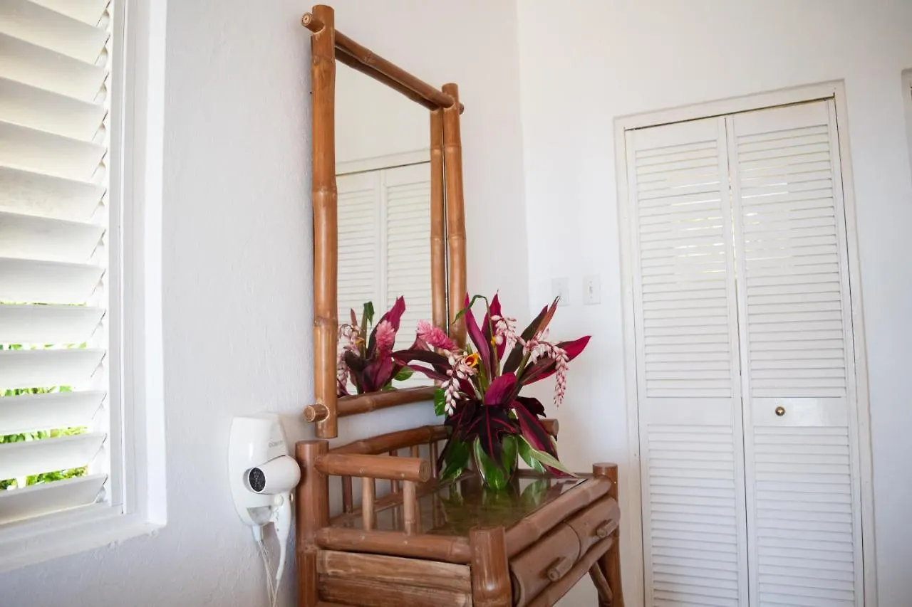Guest house M Hotel Port Antonio